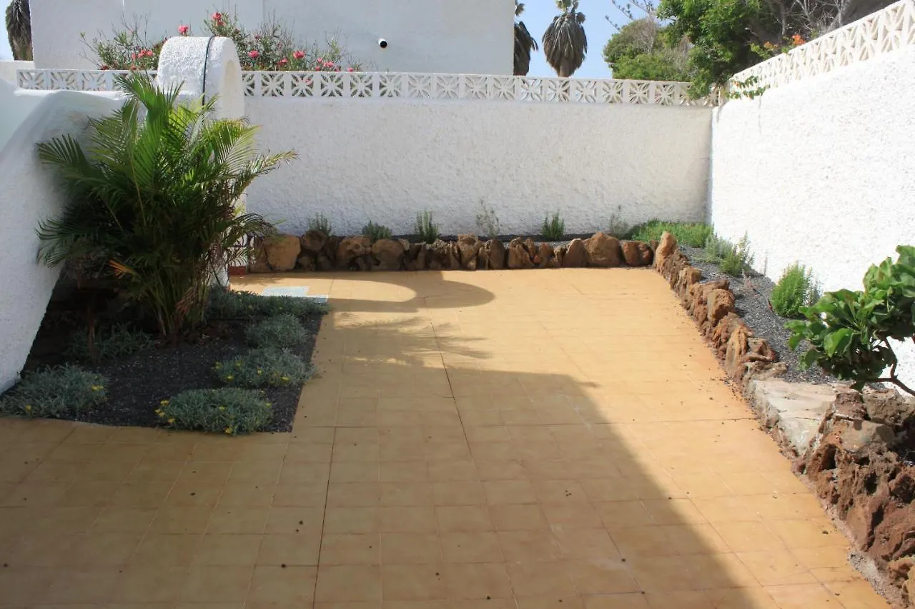 Holiday home Chalet Con Piscina Privada De 2 Dormitorios, Terrazas, Jardin Y Barbacoa - Casa Momo Poris de Abona Spain