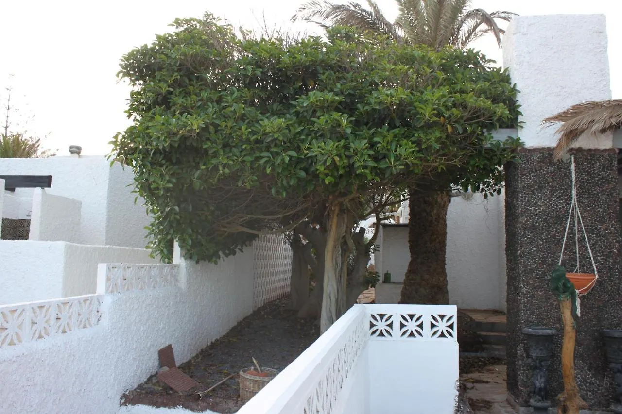 Chalet Con Piscina Privada De 2 Dormitorios, Terrazas, Jardin Y Barbacoa - Casa Momo Poris de Abona