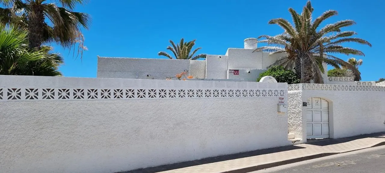 Chalet Con Piscina Privada De 2 Dormitorios, Terrazas, Jardin Y Barbacoa - Casa Momo Poris de Abona Holiday home
